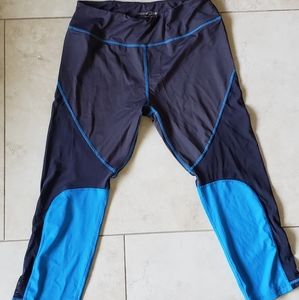 Central Park Workout Capris w/Mesh Sides